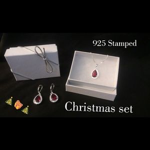 Garnet Set